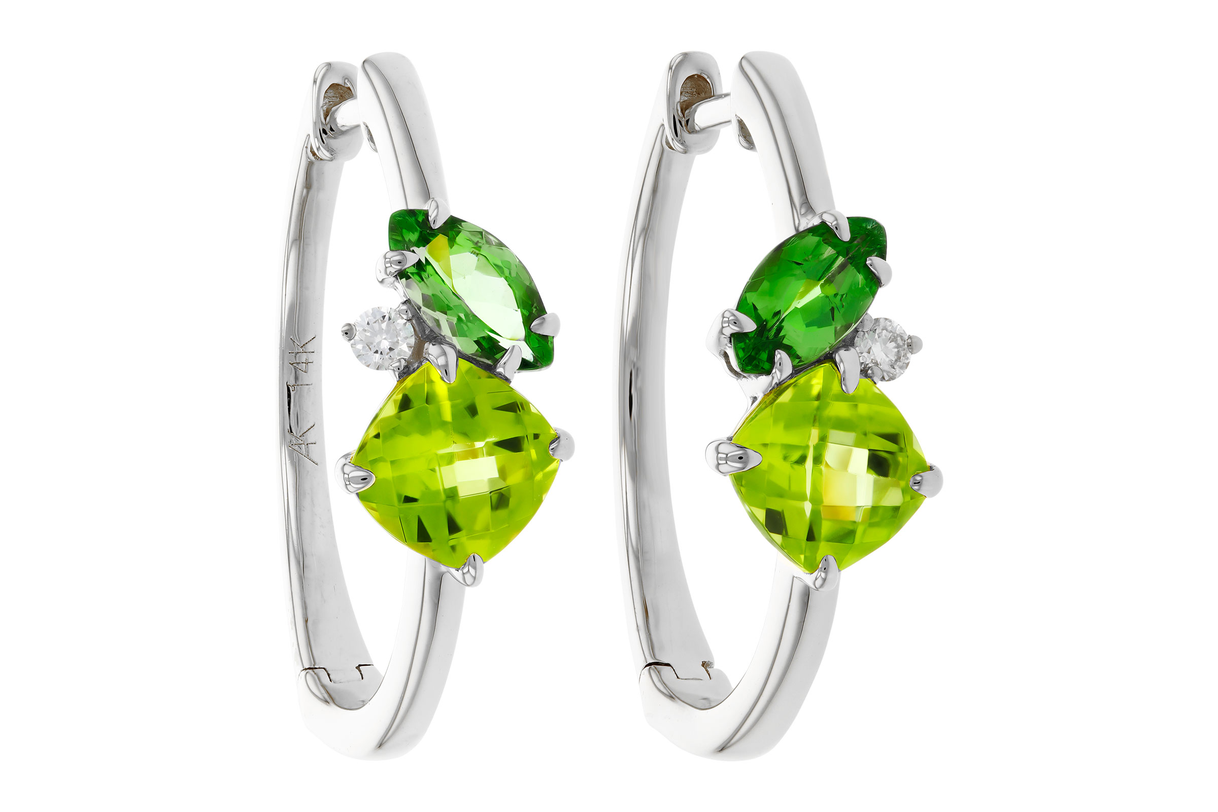 A321-38925: EARRINGS 1.69 TW SEMI-PREC (PER,TSAV) 1.73 TGW