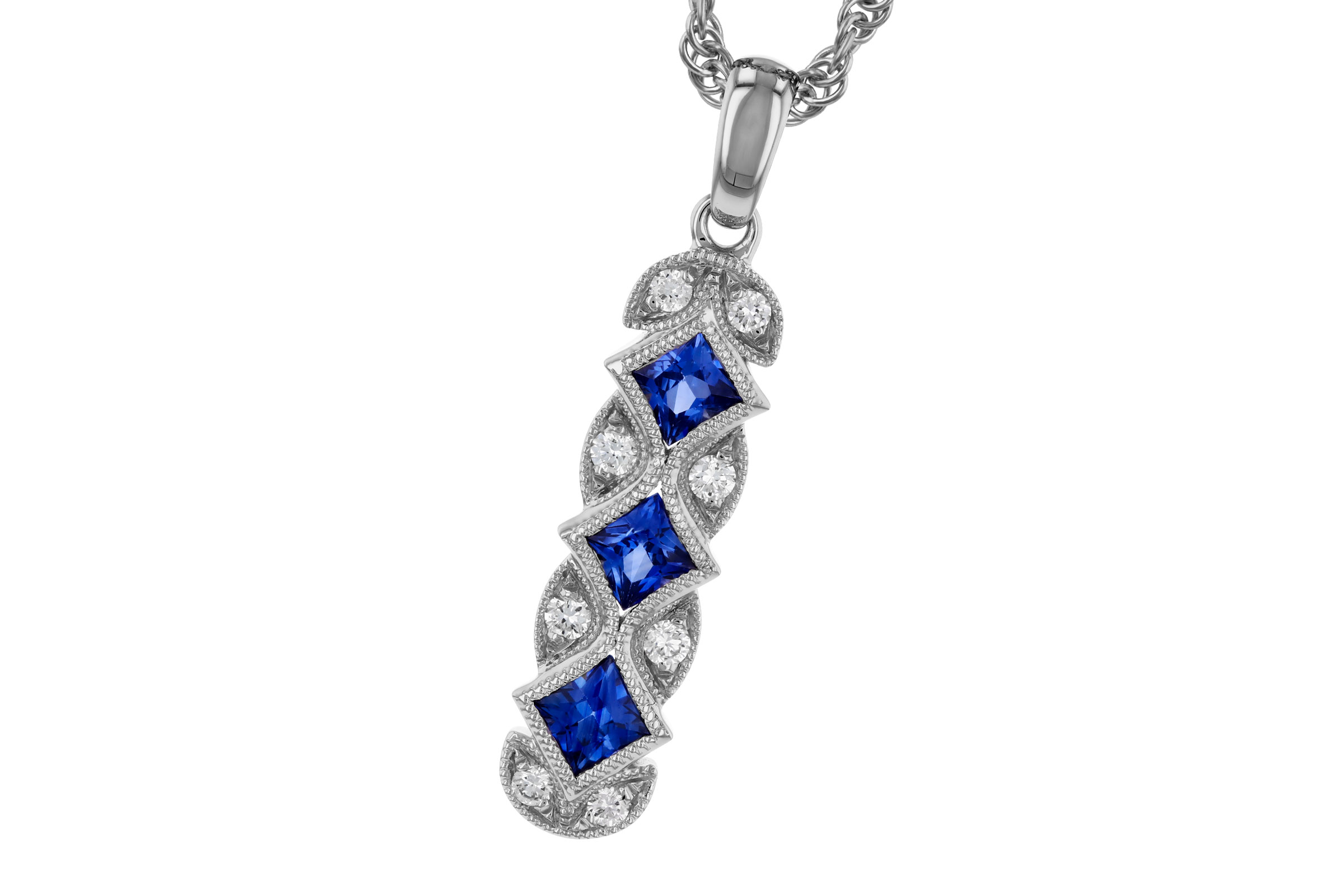 G321-38915: NECKLACE .55 TW SAPPHIRE .64 TGW