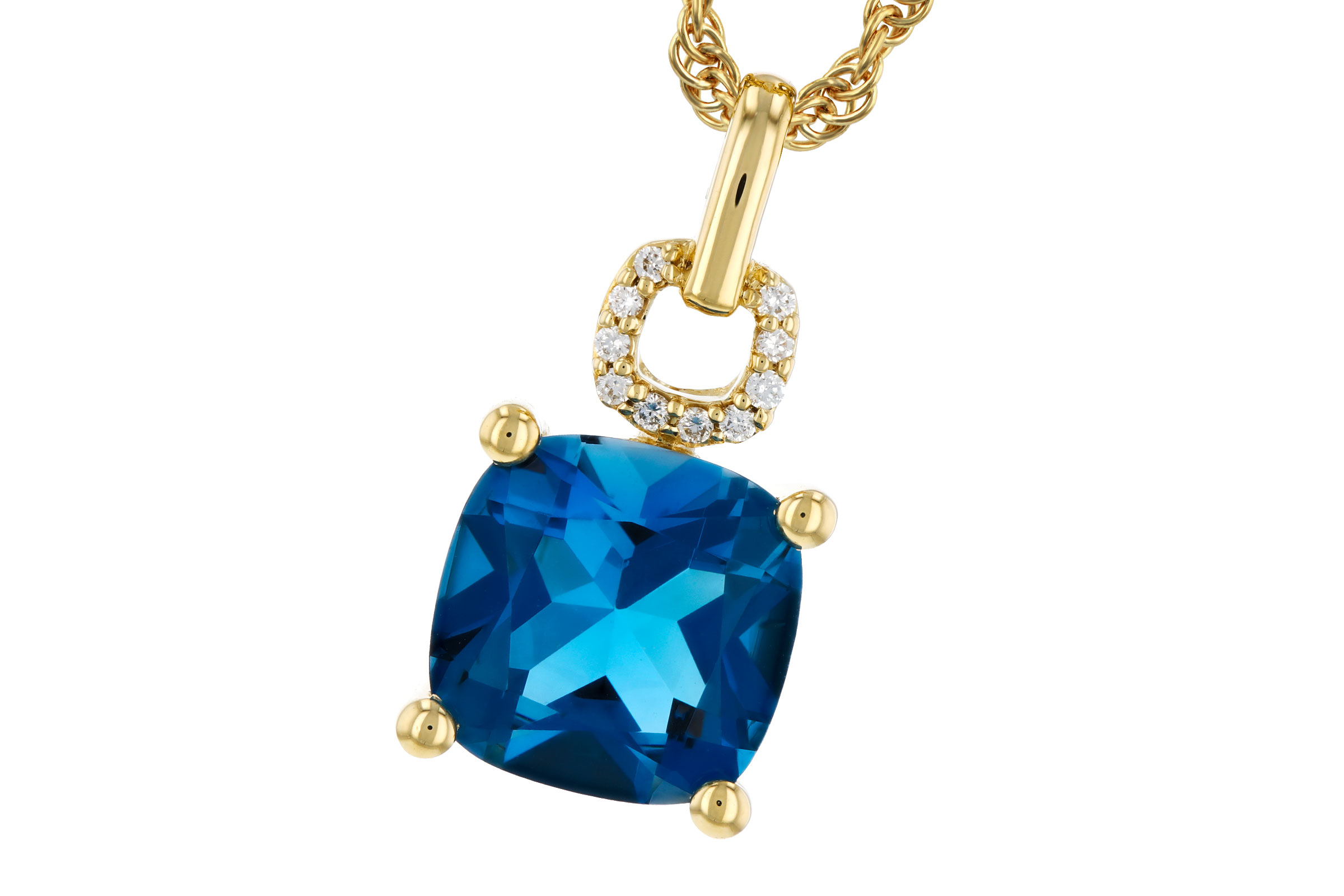 H321-38952: NECK 2.16 LONDON BLUE TOPAZ 2.18 TGW (8MM LBT)